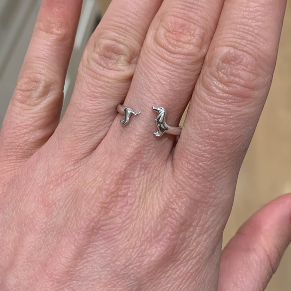 Delicate dainty sterling silver dachshund ring Sz 7 dog - Picture 6 of 6